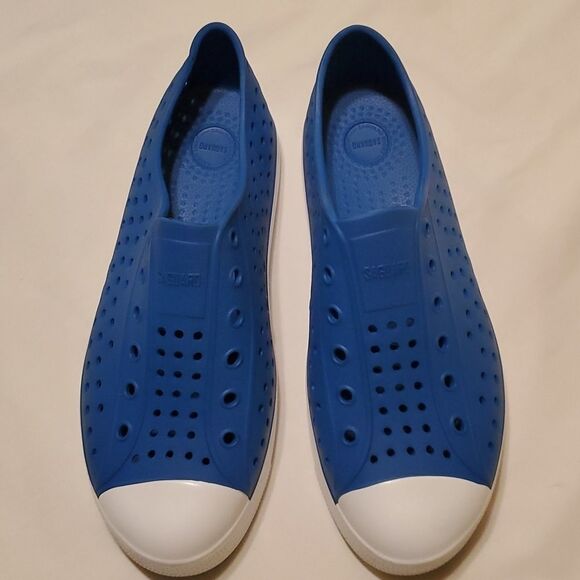 𝅺SAGUARO WOMENS breathable slip on water shoes size 38 - Picture 1 of 8